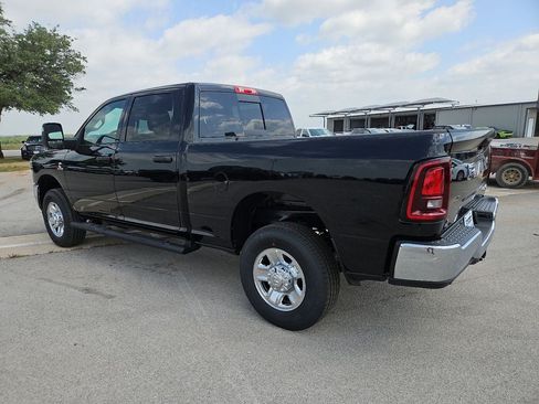 New 2026 RAM 2500 Tradesman AWD/4WD image 4