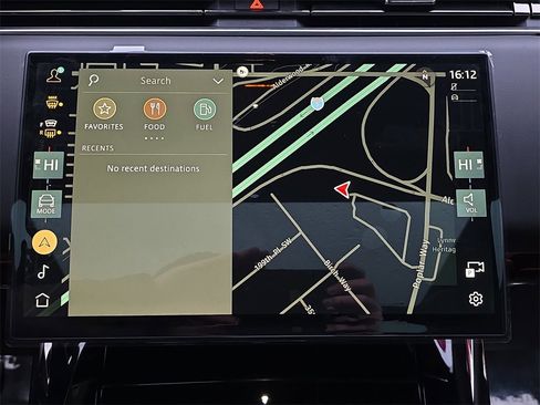 New 2026 Land Rover Range Rover Sport SE image 22