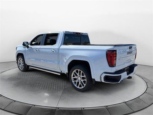 New 2026 GMC Sierra 1500 Denali w/ Denali Reserve Package image 5