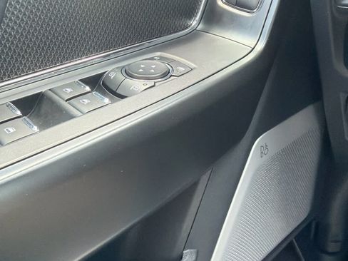 Used 2025 Ford F150 Raptor AWD/4WD image 19
