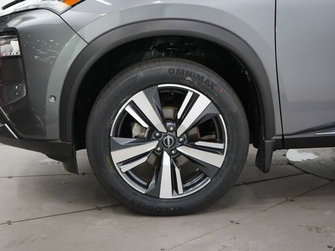 Used 2023 Nissan Rogue SL w/ SL Premium Package AWD/4WD image 30