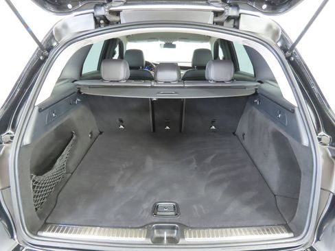 Certified 2021 Mercedes-Benz GLC 300 image 28