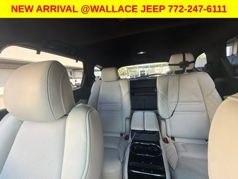 Used 2022 MAZDA CX-9 Signature AWD/4WD image 5