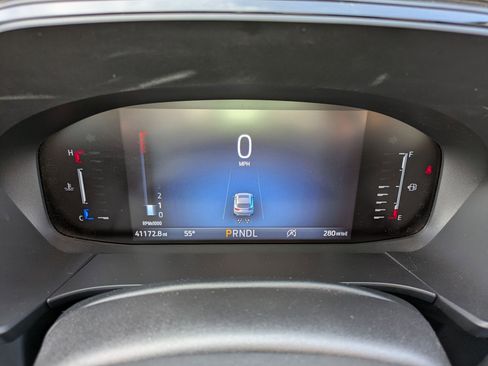 Used 2024 Ford Escape ST-Line image 19