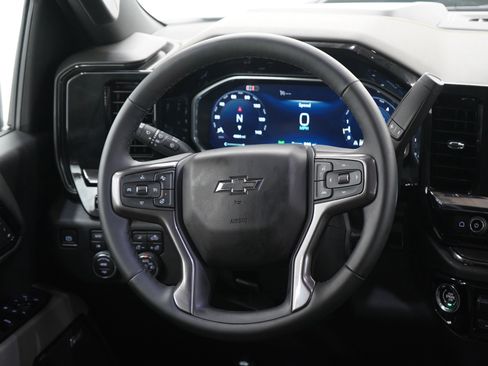 Used 2026 Chevrolet Silverado 2500 ZR2 image 16