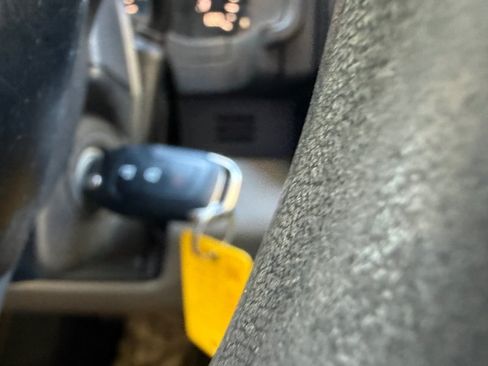 Used 2018 Ford F150 XL w/ Equipment Group 101A Mid AWD/4WD image 8