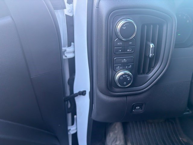 Used 2024 GMC Sierra 1500 Pro w/ Pro Value Package AWD/4WD image 9