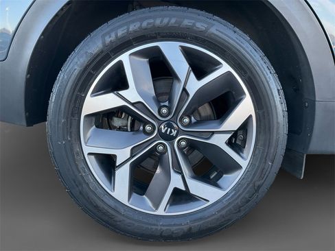 Used 2020 Kia Sportage EX image 10