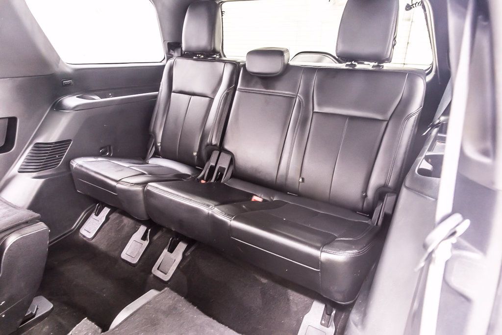 Used 2020 Ford Expedition XLT w/ Equipment Group 202A RWD image 35