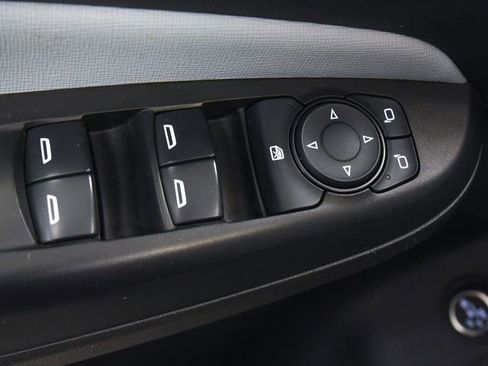 Used 2024 Buick Envista Preferred w/ Convenience II Package image 17