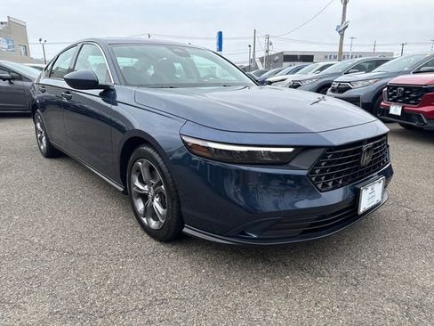 Used 2024 Honda Accord EX image 22