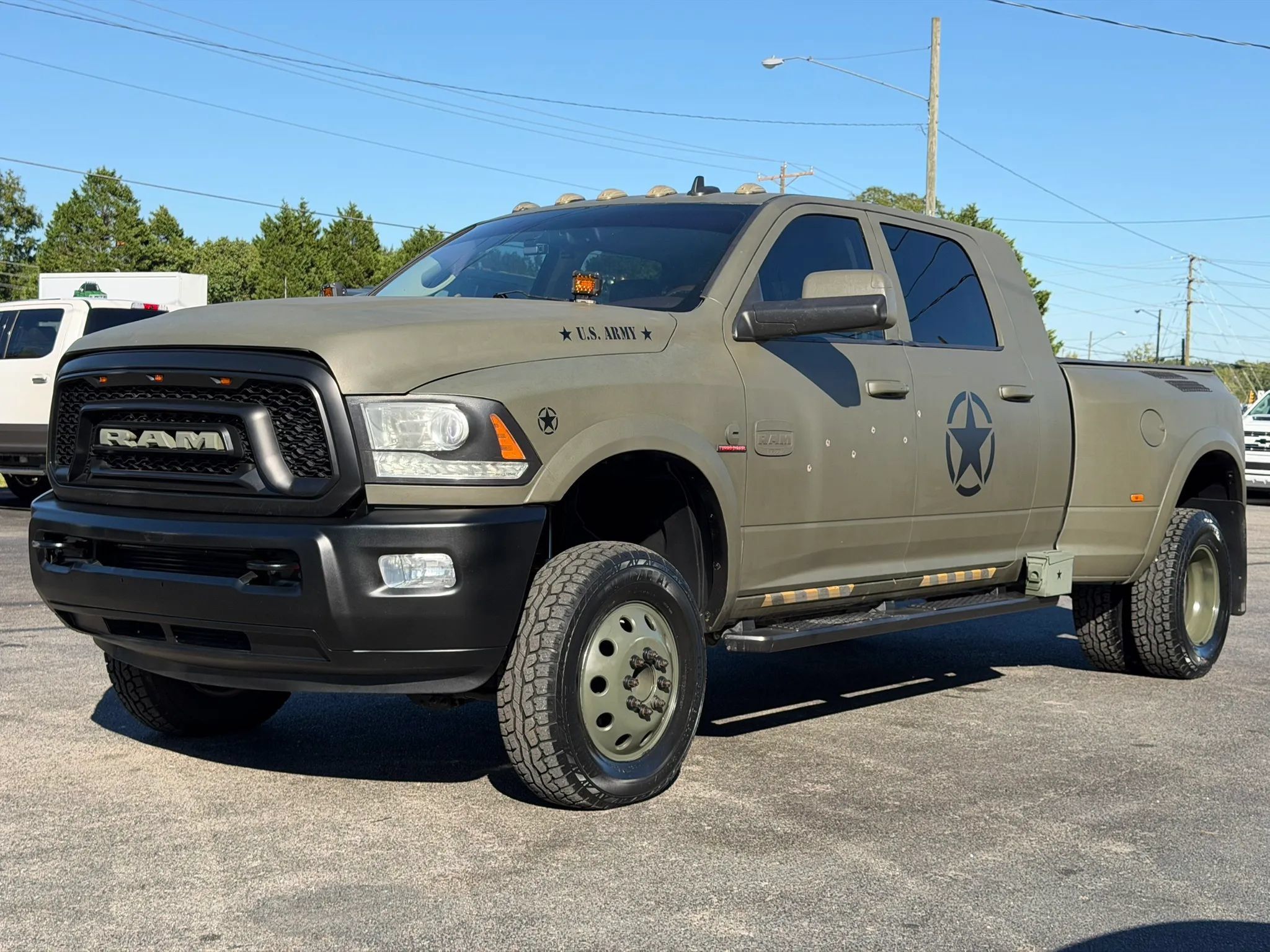 Used 2014 RAM 3500 Laramie Longhorn AWD/4WD image 8
