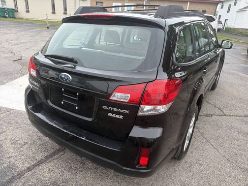 Used 2012 Subaru Outback 2.5i AWD/4WD image 8