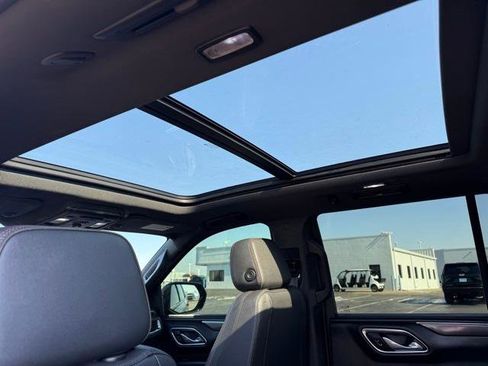 Used 2021 Chevrolet Tahoe RST image 25