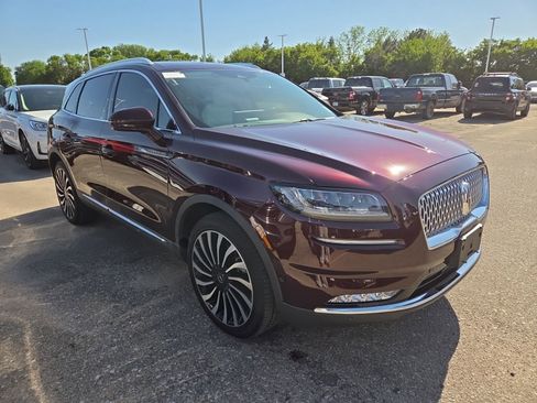 Used 2023 Lincoln Nautilus Black Label w/ Class II Trailer Tow Package AWD/4WD image 6