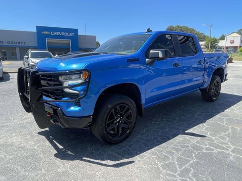 Used 2025 Chevrolet Silverado 1500 LT Trail Boss w/ LT Trail Boss Premium Package image 6