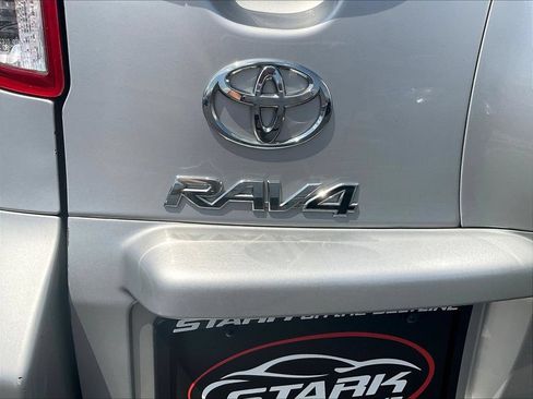 Used 2011 Toyota RAV4 Limited w/ Limited Extra Value Pkg AWD/4WD image 22