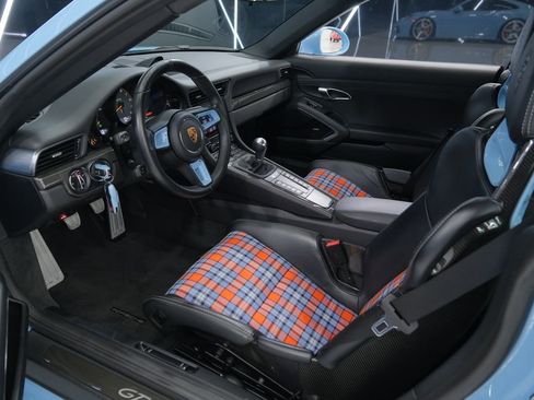 Used 2018 Porsche 911 GT3 RWD image 42