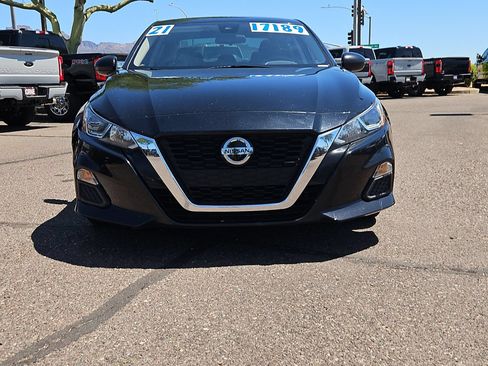 Used 2021 Nissan Altima 2.5 S FWD image 2