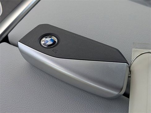 New 2026 BMW X5 sDrive40i w/ Climate Comfort Package image 34