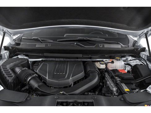Used 2024 Chevrolet Traverse LS AWD/4WD image 11
