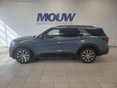 Used 2025 Ford Explorer ST-Line
