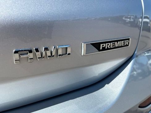 Used 2018 Chevrolet Equinox Premier AWD/4WD image 25