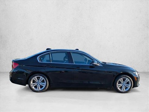 Used 2018 BMW 330i Sedan image 4