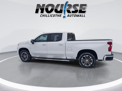 Used 2024 Chevrolet Silverado 1500 High Country w/ Technology Package image 6