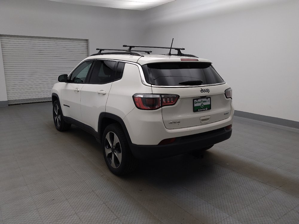 Used 2018 Jeep Compass Latitude w/ Popular Equipment Group AWD/4WD image 5