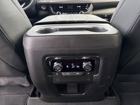 New 2025 Chevrolet Suburban High Country w/ LPO, Illumination Package image 21