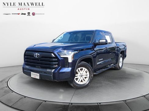 Used 2022 Toyota Tundra SR5 w/ Convenience Package RWD image 1