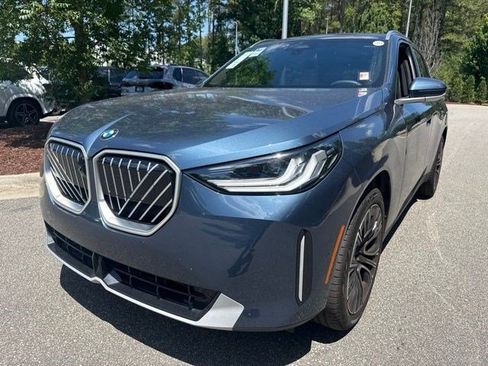 Certified 2025 BMW X3 xDrive30i w/ Premium Package AWD/4WD image 9