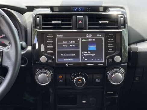 Used 2024 Toyota 4Runner TRD Off-Road AWD/4WD image 15