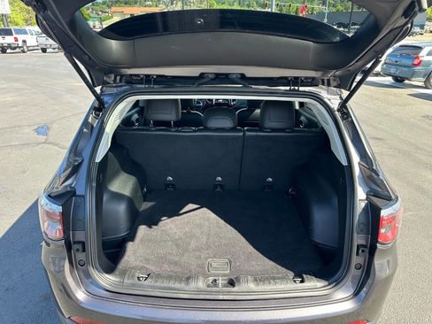 Used 2020 Jeep Compass Latitude image 20