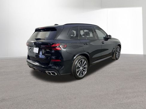 Used 2026 BMW X5 M60i image 36