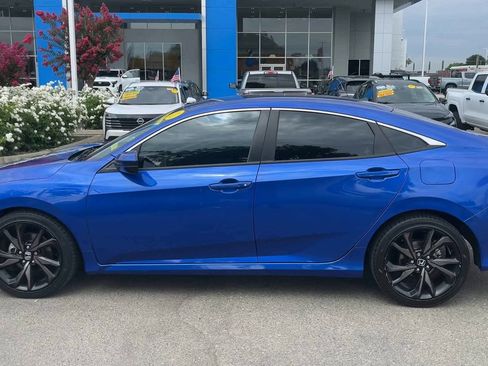 Used 2020 Honda Civic Sport image 4