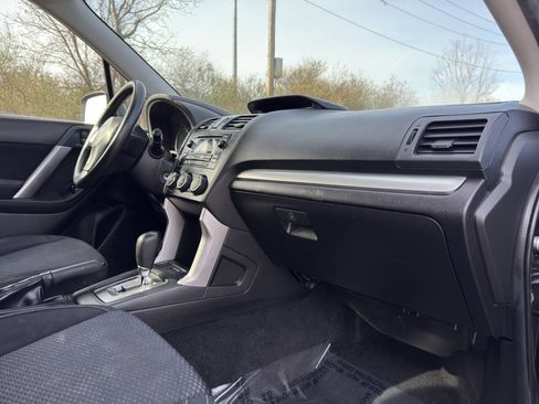 Used 2015 Subaru Forester 2.5i Premium w/ All-Weather Package image 17