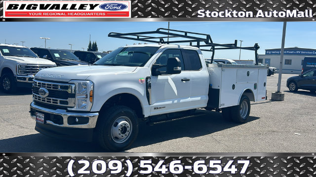 New 2026 Ford F350 XL w/ XL Chrome Package AWD/4WD image 1