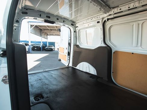 Used 2022 Ford Transit Connect XL image 11