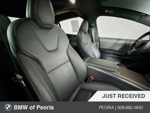 Used 2023 Tesla Model X Standard Range image 27