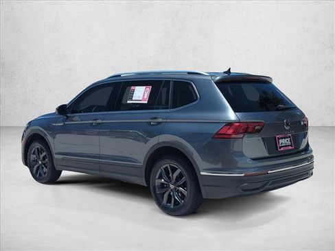 Used 2023 Volkswagen Tiguan SE FWD image 7