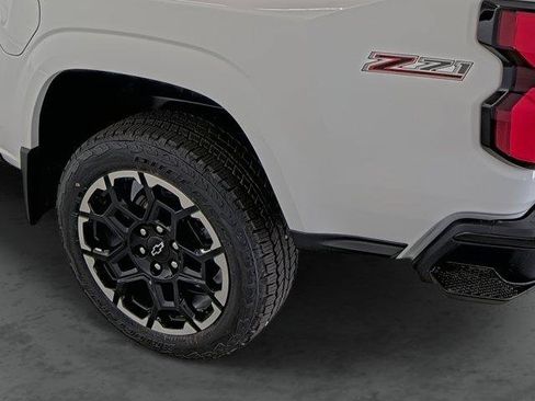 New 2026 Chevrolet Colorado Z71 w/ Technology Package AWD/4WD image 9