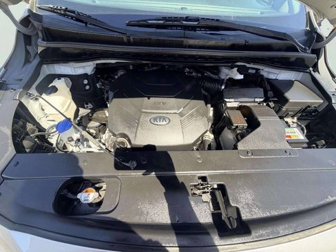 Used 2019 Kia Sedona EX w/ EX Premium Package FWD image 15