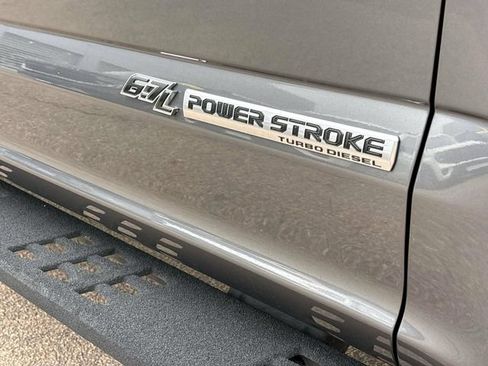 Used 2022 Ford F250 Lariat w/ Tremor Off-Road Package AWD/4WD image 33