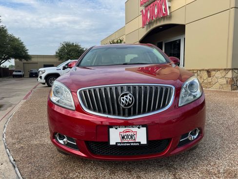 Used 2012 Buick Verano Leather FWD image 3