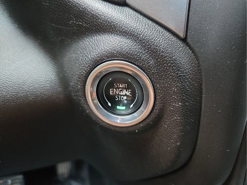 Used 2024 GMC Sierra 3500 Pro AWD/4WD image 21