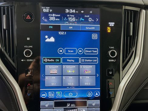 Used 2025 Subaru Outback Premium image 19