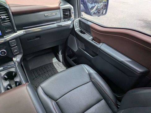 Used 2021 Ford F150 Lariat w/ Equipment Group 502A High AWD/4WD image 17