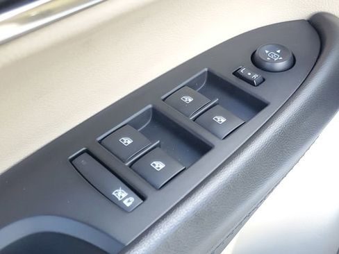 Used 2018 Cadillac ATS Luxury image 12